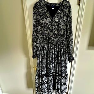 Old Navy 2X Lined Maxi Dress Elastic Sleeve VNeck Beautiful Print! EUC. Cute!